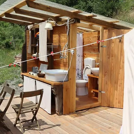Glamping La Cascina D'Orleans Hotel Saint-Pierre Exterior photo